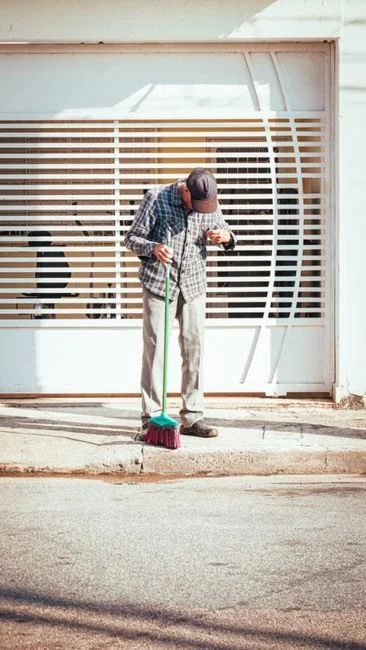 services-02 Cleaning time 🧼🤚 -- Thanks for visiting! Donations help & motivate me to keep uploading more 📸s. Even a buck or two helps. ➡️ https://www.buymeacoffee.com/uniqueton Found my photos useful? feel free to contact me about anything at email: uniquetonshots@gmail.com IG: @uniquetonshots